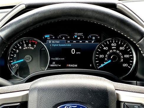 Used 2019 Ford F150 Lariat image 24