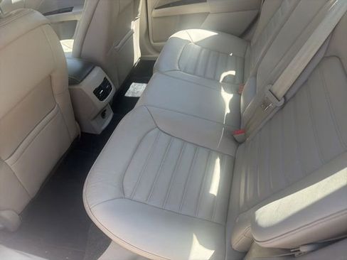 Used 2017 Ford Fusion SE w/ Fusion SE Technology Package AWD/4WD image 12