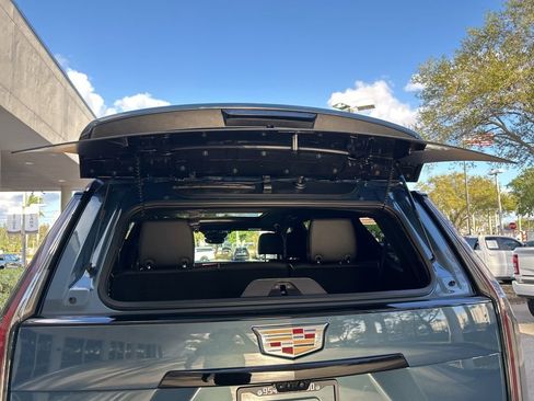 Used 2026 Cadillac Escalade Sport image 37