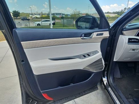 Used 2021 Hyundai Palisade Limited FWD image 12