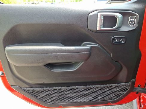 Used 2025 Jeep Wrangler Unlimited Sport S 4xe AWD/4WD image 12