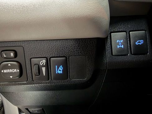 Used 2018 Toyota RAV4 Limited w/ All Weather Liner Package AWD/4WD image 14