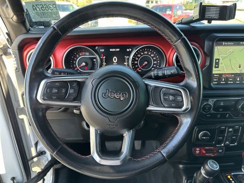 Certified 2019 Jeep Wrangler Unlimited Rubicon AWD/4WD image 12