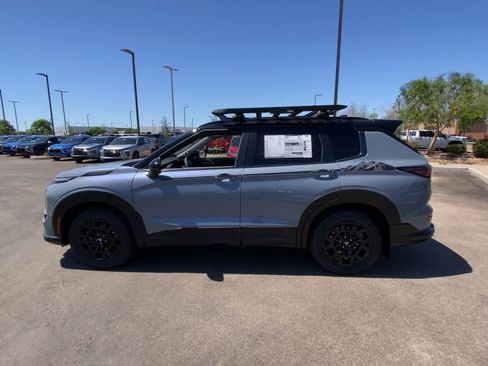 New 2026 Mitsubishi Outlander Trail Edition image 5