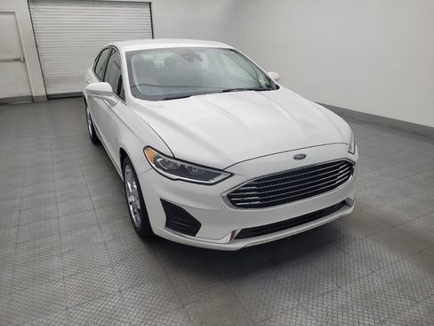 Used 2019 Ford Fusion SEL FWD image 14