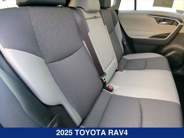 Used 2025 Toyota RAV4 XLE w/ Weather Package AWD/4WD image 22