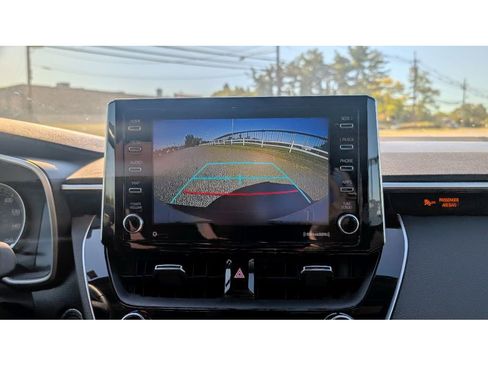 Used 2021 Toyota Corolla SE w/ Carpet Mat Package (TMS) image 26