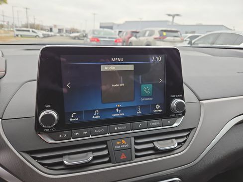 New 2025 Nissan Altima 2.5 SR image 24