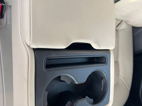 Used 2020 MAZDA CX-5 Touring image 17