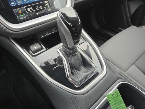 Used 2024 Subaru Outback Onyx Edition XT image 18