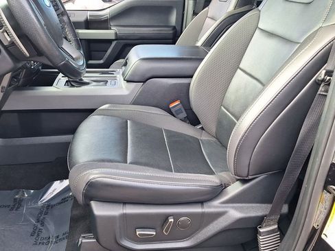 Used 2019 Ford F150 Raptor w/ Equipment Group 802A Luxury image 11