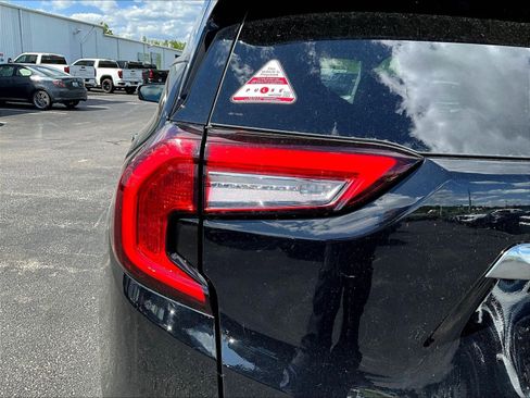 Used 2023 GMC Terrain AT4 AWD/4WD image 23