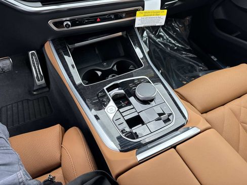 New 2026 BMW X5 xDrive50e w/ M Sport Package image 27