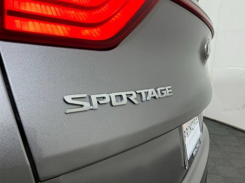 Used 2018 Kia Sportage SX FWD image 31