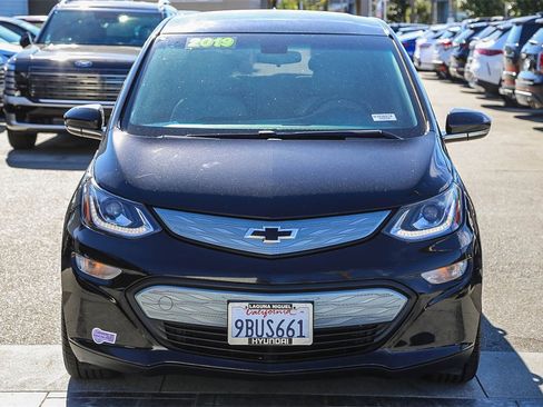 Used 2019 Chevrolet Bolt LT image 2