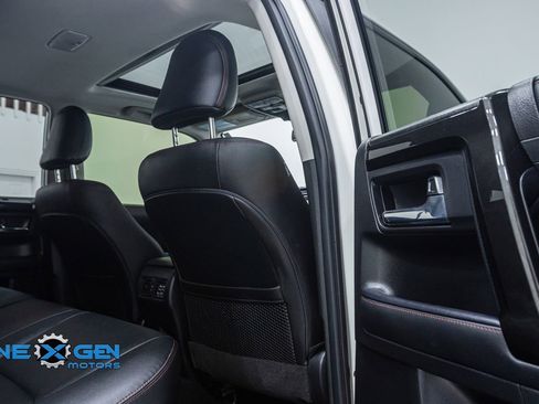 Used 2023 Toyota 4Runner TRD Off-Road Premium w/ Moonroof Package image 32