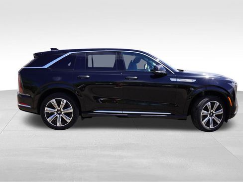 Used 2025 Cadillac Escalade IQ Luxury 2 w/ LPO, Premium Carpet Package AWD/4WD image 3