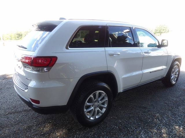 Used 2022 Jeep Grand Cherokee Laredo X AWD/4WD image 4