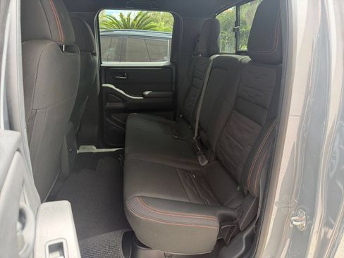 Used 2026 Nissan Frontier PRO-4X AWD/4WD image 21
