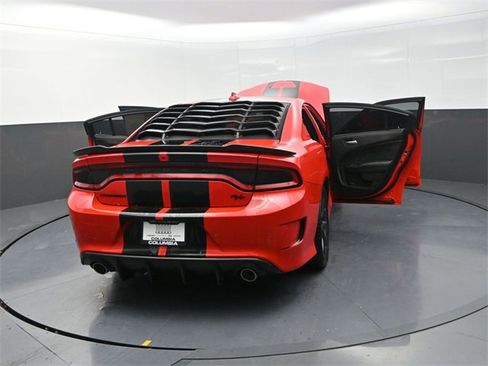 Used 2022 Dodge Charger R/T w/ Plus Group image 30