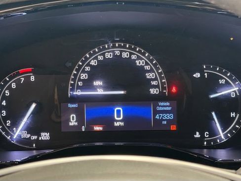 Used 2017 Cadillac XT5 Luxury w/ Driver Awareness Package FWD image 10