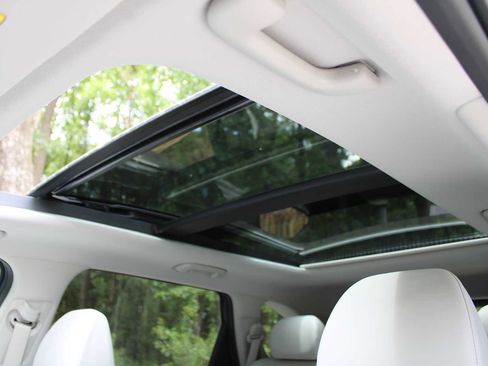New 2025 Kia Sorento EX w/ EX Panoramic Sunroof Package image 83