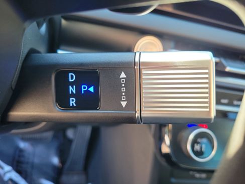 New 2026 Hyundai Tucson Blue SE image 30