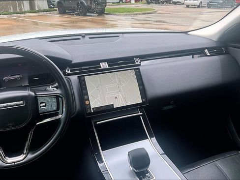 Used 2024 Land Rover Range Rover Velar S AWD/4WD image 8