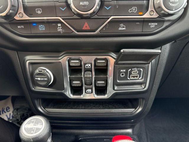 Used 2023 Jeep Wrangler Unlimited AWD/4WD image 33