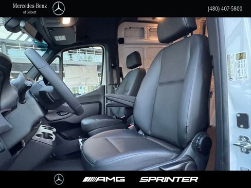 New 2025 Mercedes-Benz Sprinter 2500 image 16