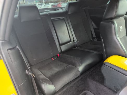 Used 2018 Dodge Challenger R/T Scat Pack image 27