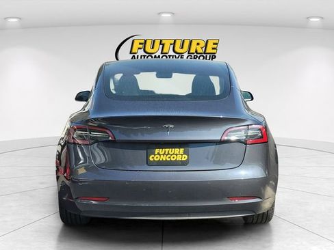 Used 2020 Tesla Model 3 Standard Range Plus image 6