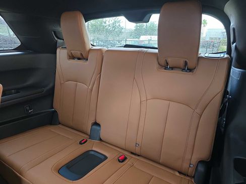 Certified 2025 INFINITI QX60 Autograph w/ Cargo Package image 12