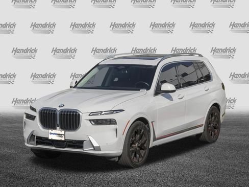 Certified 2023 BMW X7 xDrive40i w/ Climate Comfort Package image 5