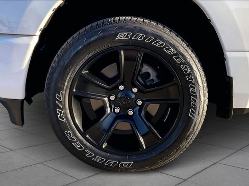 Used 2023 RAM 1500 Big Horn image 11