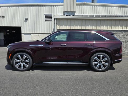 New 2025 Cadillac Escalade IQ Luxury 2 AWD/4WD image 3