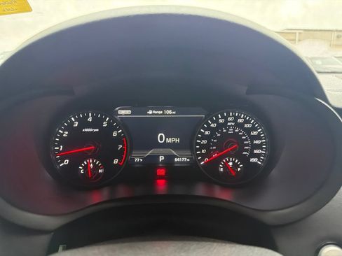 Used 2019 Kia Stinger GT1 RWD image 10