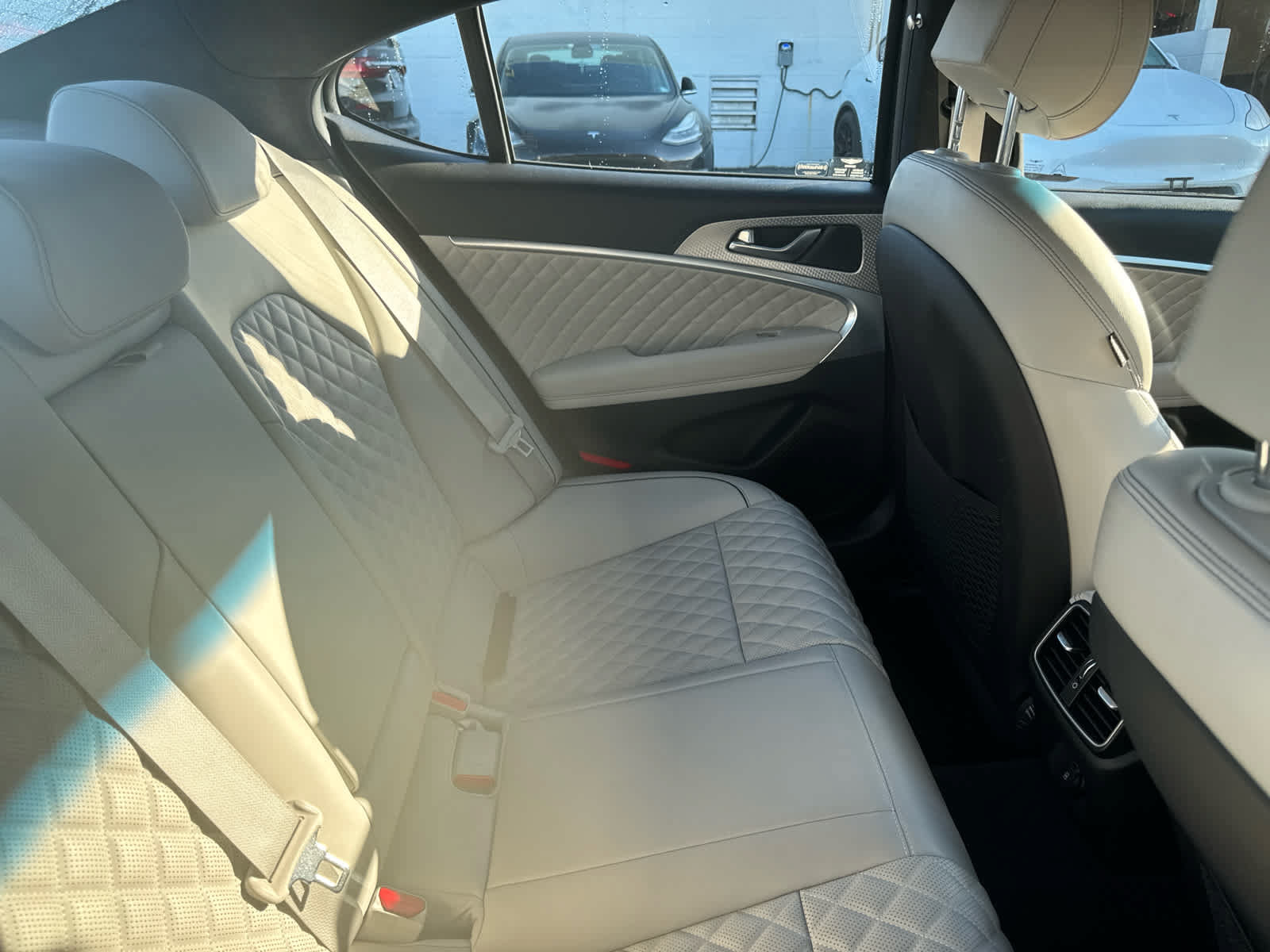 Used 2023 Genesis G70 3.3T w/ Sport Prestige Package AWD/4WD image 9