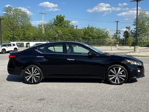 Used 2020 Nissan Altima 2.5 Platinum AWD/4WD image 10