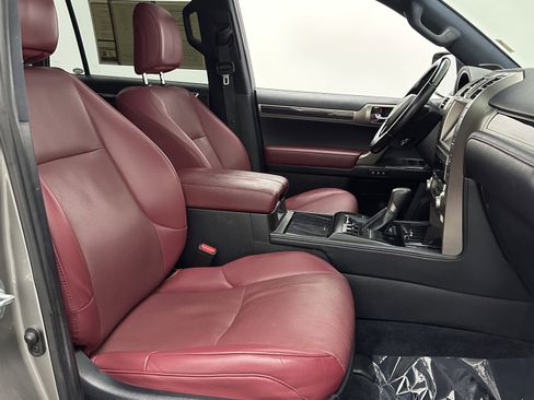 Used 2020 Lexus GX 460 Premium image 39
