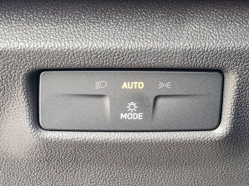 New 2026 Volkswagen Tiguan SE R-Line AWD/4WD image 12