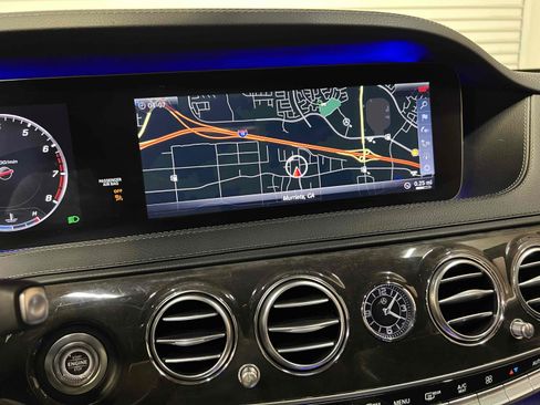 Used 2018 Mercedes-Benz S 450 Sedan image 4