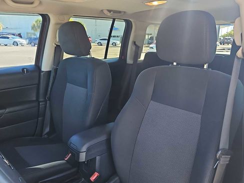 Used 2012 Jeep Patriot Latitude w/ Sun/Sound Group image 13