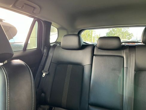 Used 2025 MAZDA CX-50 AWD 2.5 S w/ Select Package image 39