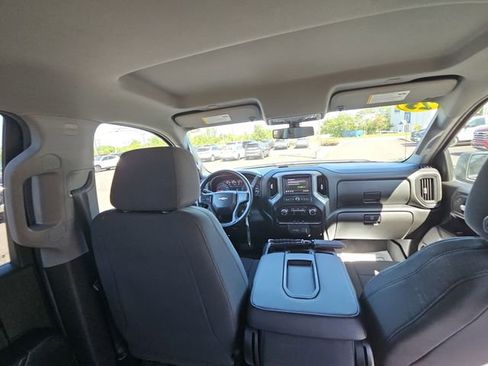 Used 2021 Chevrolet Silverado 1500 Custom AWD/4WD image 22