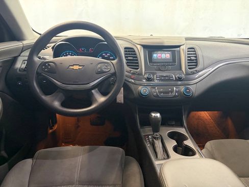 Used 2016 Chevrolet Impala LS FWD image 13