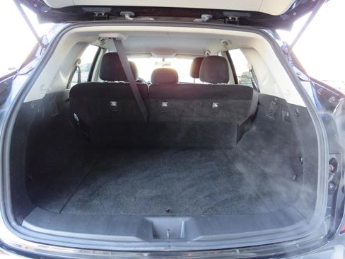 Used 2018 Nissan Murano S image 10