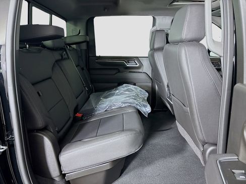 New 2025 GMC Sierra 3500 SLT w/ SLT Premium Package image 28