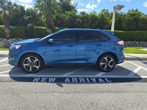 Used 2021 Ford Edge ST AWD/4WD image 2
