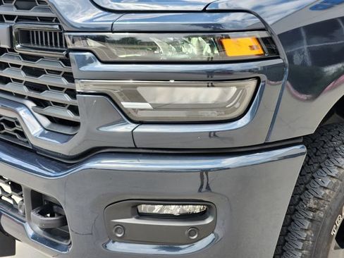 Certified 2025 RAM 2500 Big Horn AWD/4WD image 9